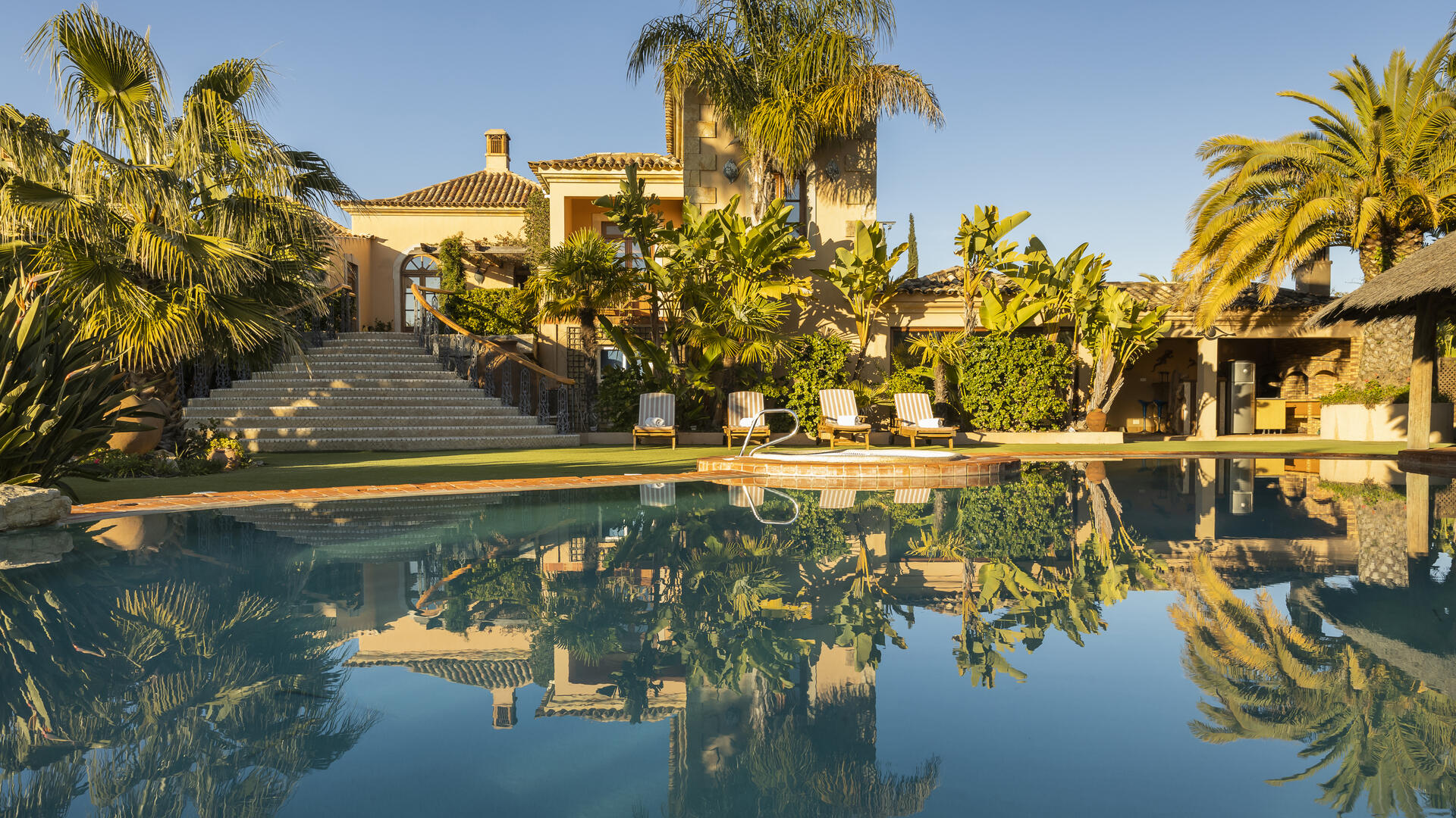 Selection of large villas in Portugal, Spain and Cyprus, suitable for a grand family holiday getaway