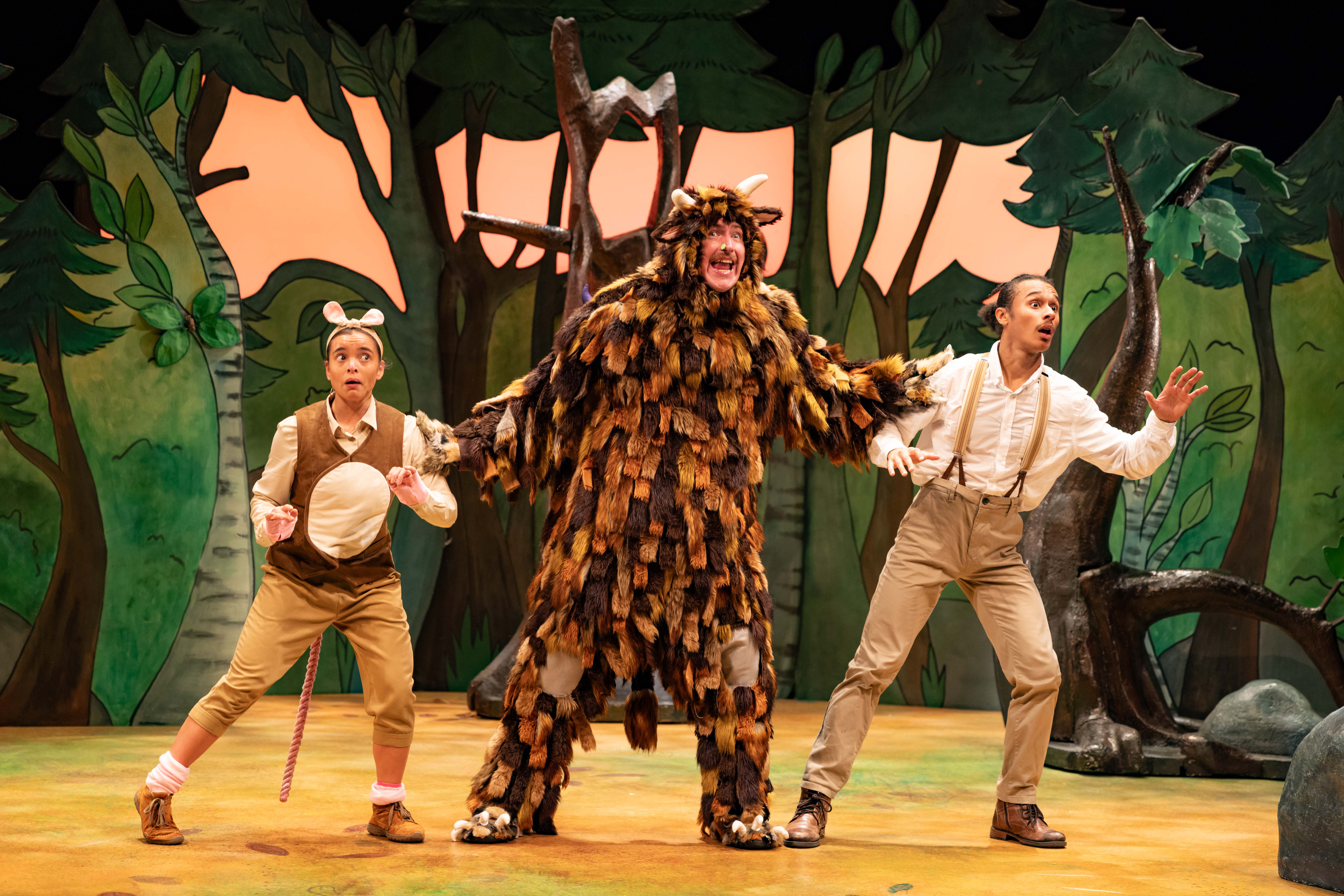 Holiday Tots’ Delight: A Magical Outing to The Gruffalo Musical at Lyric Theatre